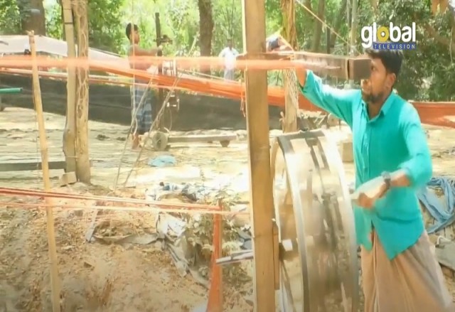 সহায়তা ও সঠিক পরিচর্যার অভাবে সঙ্কটে সাতকানিয়ার চরকা শিল্প